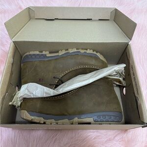 Woman Twisted x worker boots steel toe size 7 for men 8.5 women